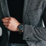 Jaka koszula do szarej marynarki