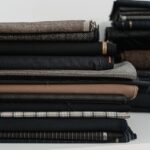 Jaka marynarka do brązowych spodni